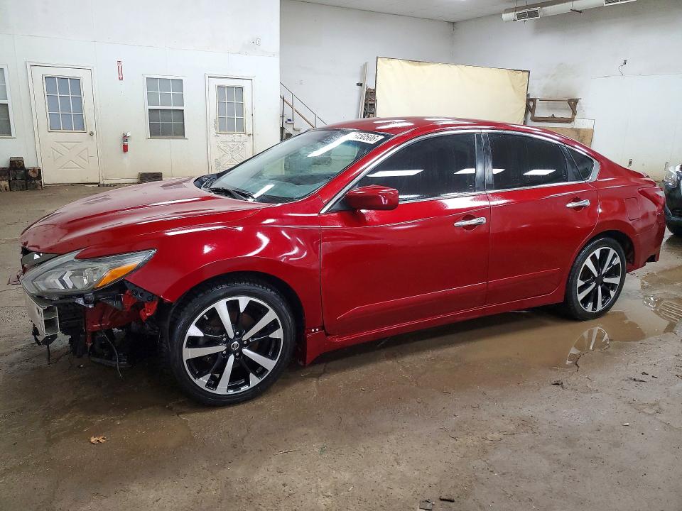 Продаж на аукціоні авто 2018 Nissan Altima, vin: 1N4AL3AP9JC279351, номер лоту: 46150506