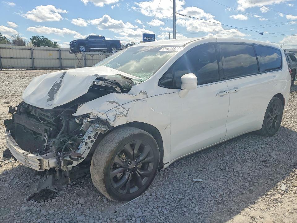 2018 Chrysler Pacifica მანქანა იყიდება აუქციონზე, vin: 2C4RC1FG7JR365517, აუქციონის ნომერი: 79406695