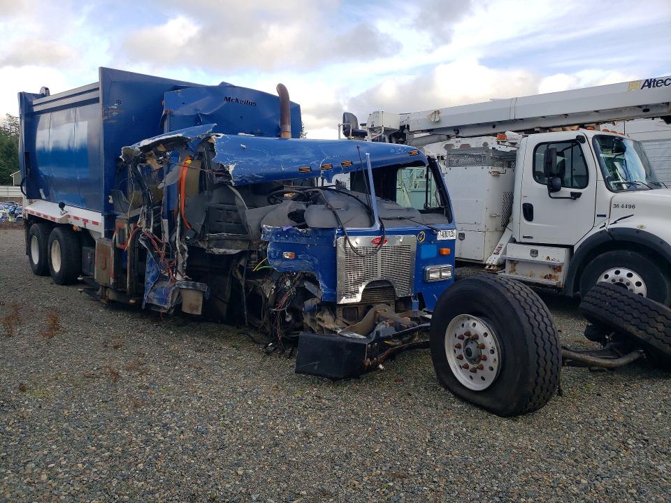 74080125 :رقم المزاد ، 3BPZL00X4BF117807 vin ، 2011 Peterbilt 320 مزاد بيع