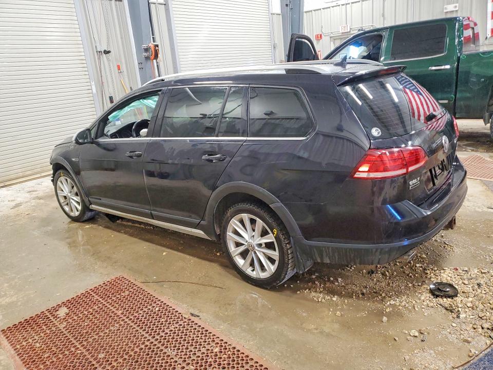 79752375 :رقم المزاد ، 3VWH17AU6JM757166 vin ، 2018 Volkswagen Golf Alltrack مزاد بيع
