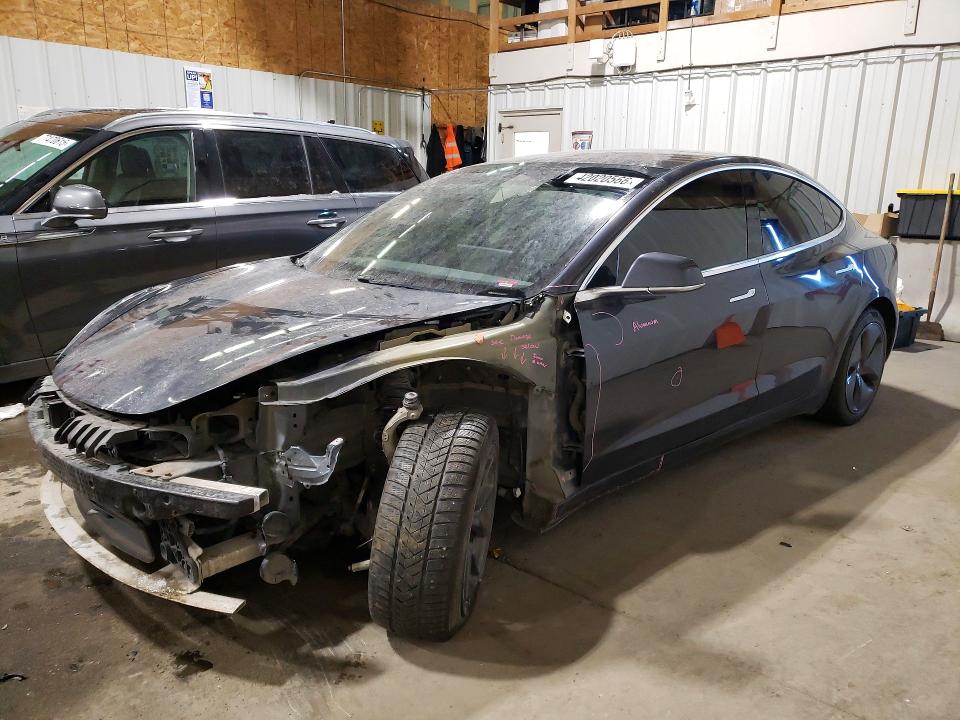 Продаж на аукціоні авто 2019 Tesla Model 3, vin: 5YJ3E1EB2KF495692, номер лоту: 42020566