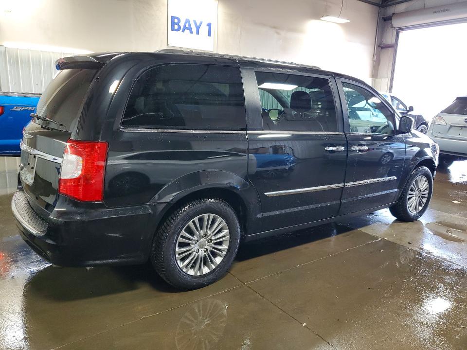 2015 Chrysler Town & Country მანქანა იყიდება აუქციონზე, vin: 2C4RC1CG6FR520280, აუქციონის ნომერი: 47446136