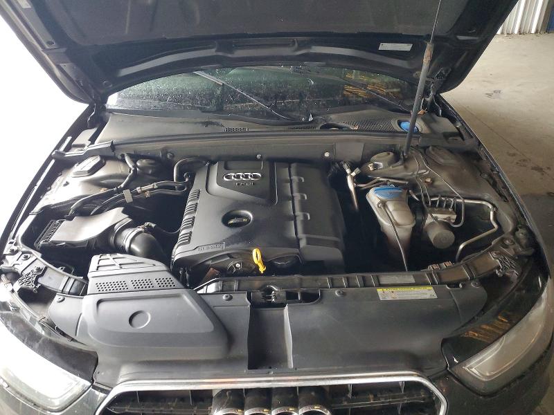 48302286 :رقم المزاد ، WAUFFAFL9FN014147 vin ، 2015 Audi A4 مزاد بيع