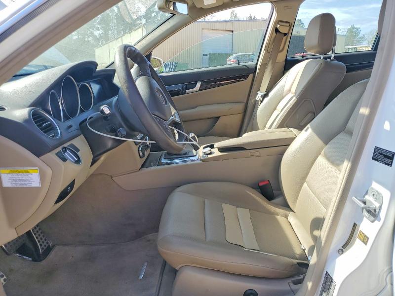 47159156 :رقم المزاد ، WDDGF8ABXDR278391 vin ، 2013 Mercedes-benz C مزاد بيع