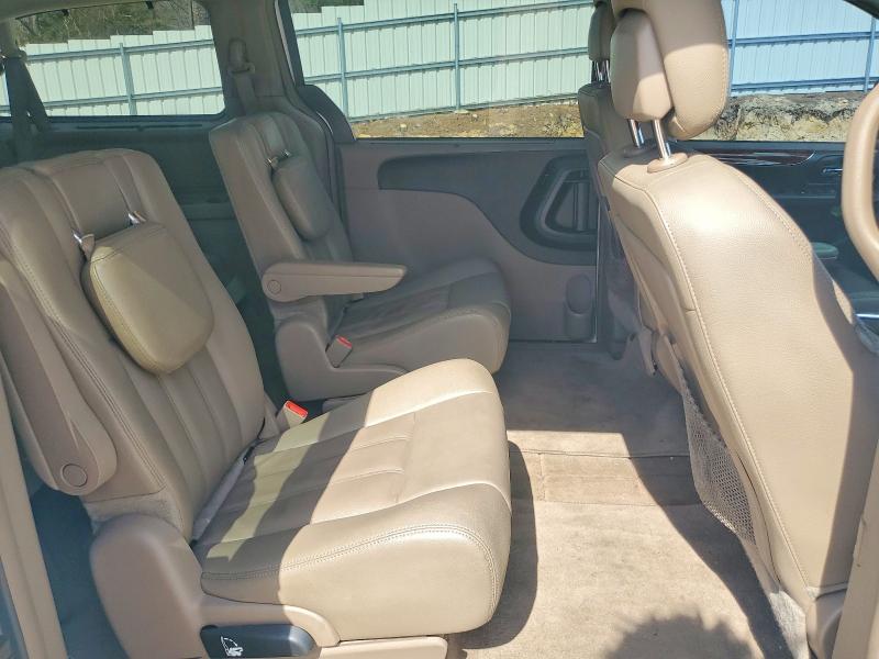 41616656 :رقم المزاد ، 2C4RC1BG8FR596133 vin ، 2015 Chrysler Town & Country مزاد بيع