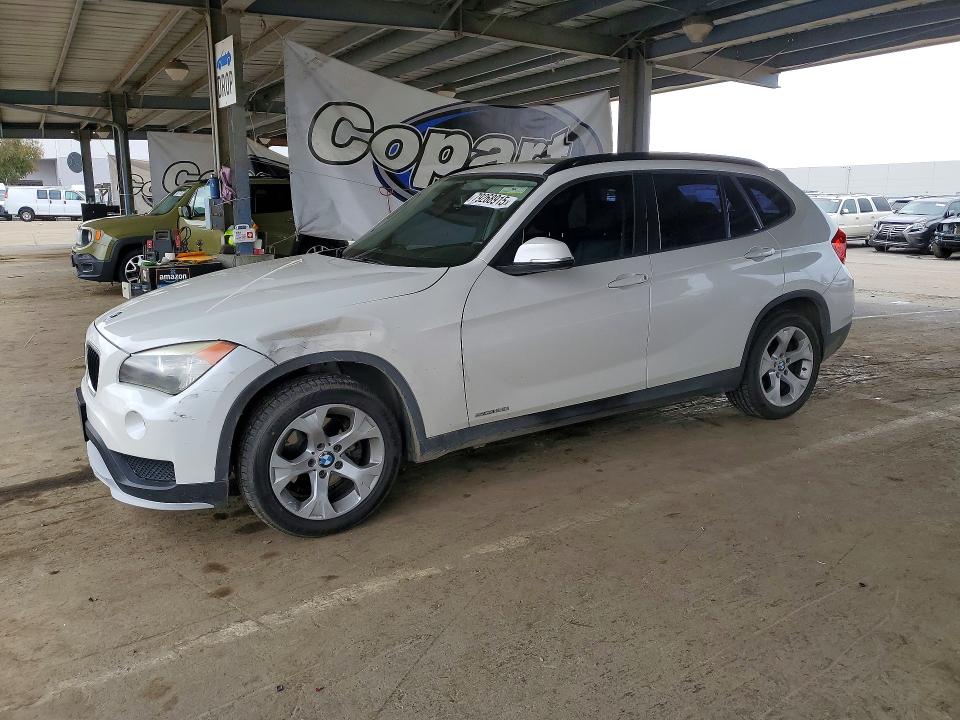 Aukcja sprzedaży 2015 Bmw X1, vin: WBAVM1C52FVW57012, numer aukcji: 79268915