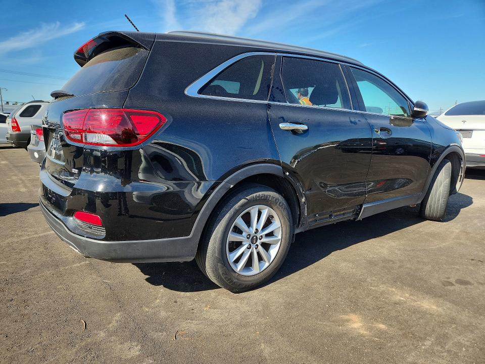 2020 Kia Sorento მანქანა იყიდება აუქციონზე, vin: 5XYPG4A36LG624023, აუქციონის ნომერი: 79166545