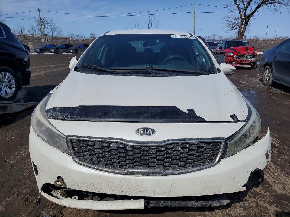 Продаж на аукціоні авто 2018 Kia Forte Lx 5p, vin: KNAFK5A80J5745287, номер лоту: 47565616