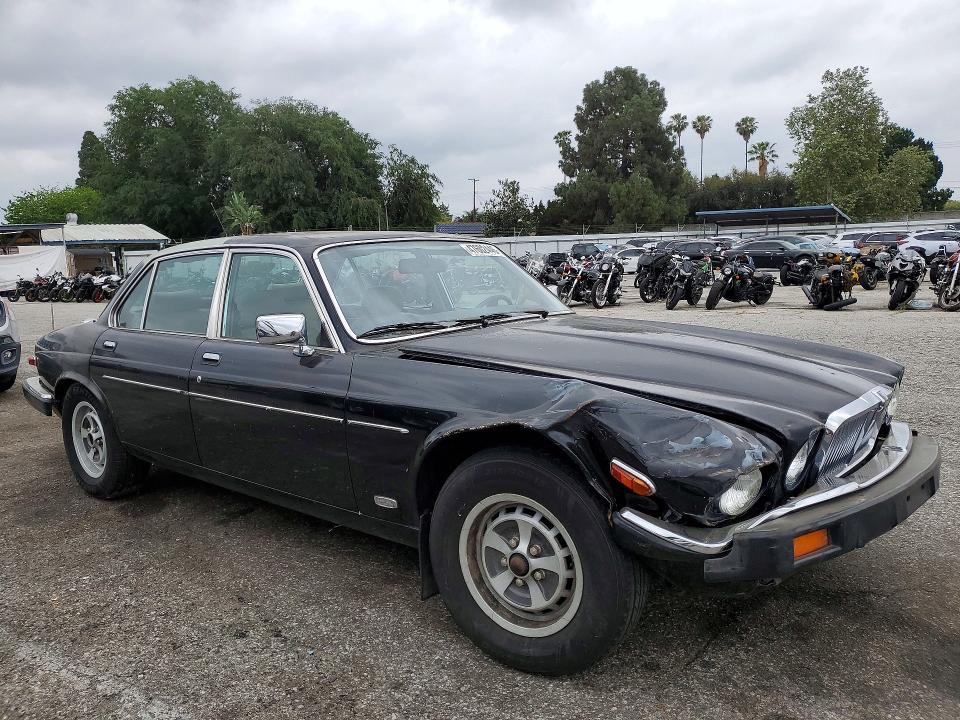 47602446 :رقم المزاد ، SAJAY134XGC438696 vin ، 1986 Jaguar Xj6 مزاد بيع