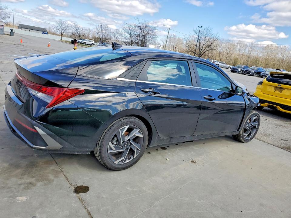 41623636 :رقم المزاد ، KMHLS4DGXSU907335 vin ، 2025 Hyundai Elantra مزاد بيع