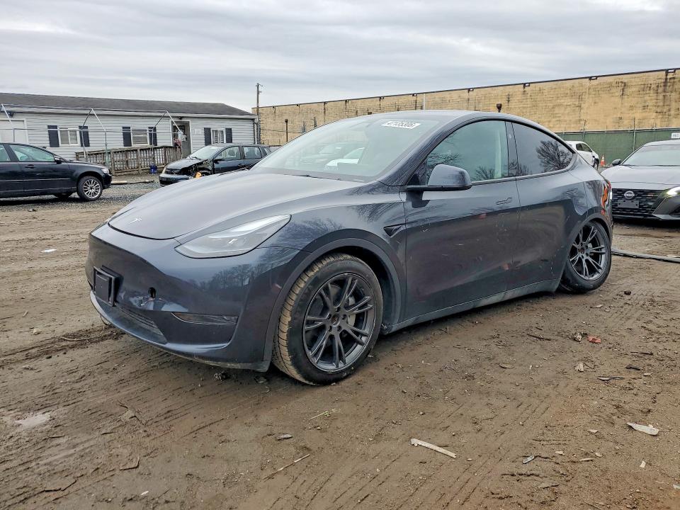 Продажа на аукционе авто 2024 Tesla Model Y, vin: 7SAYGDED7RF109297, номер лота: 47135306