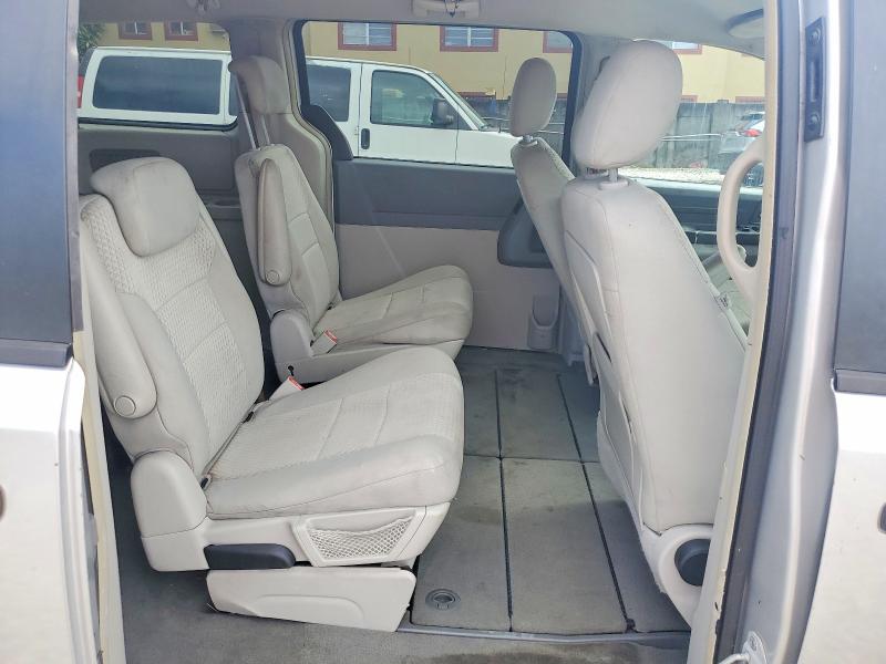 Продажа на аукционе авто 2008 Chrysler Town & Country, vin: 2A8HR44H08R756941, номер лота: 48093676