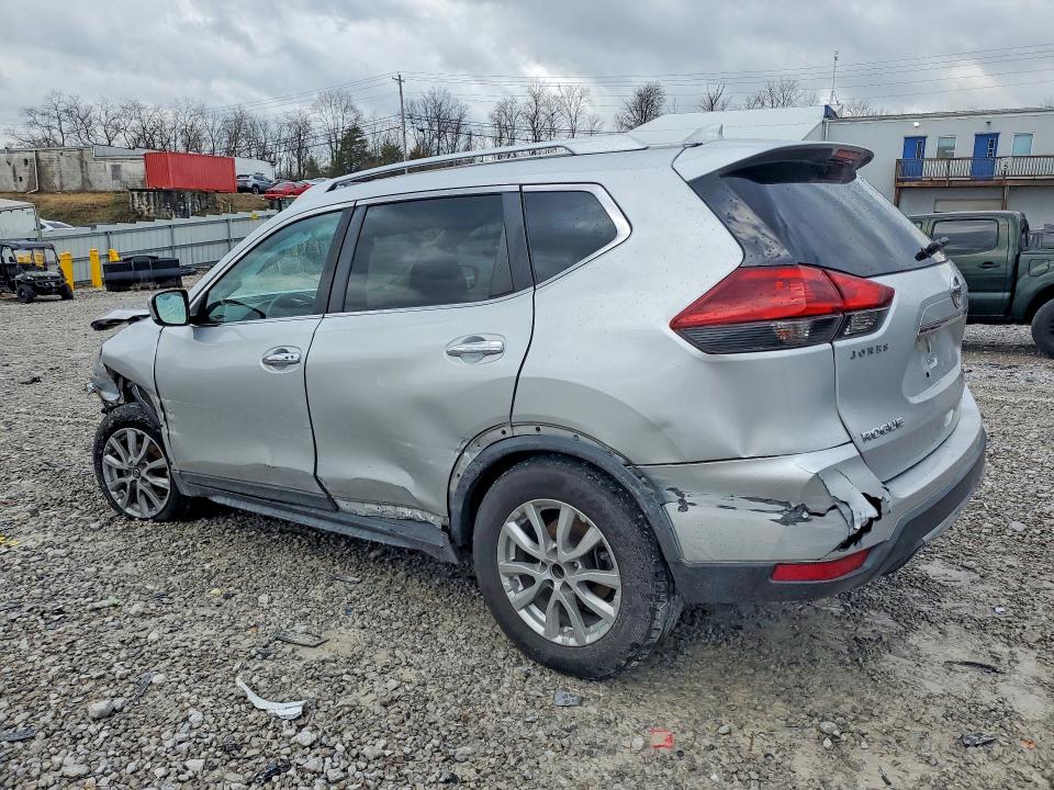 Продаж на аукціоні авто 2018 Nissan Rogue, vin: KNMAT2MV6JP544461, номер лоту: 42055366