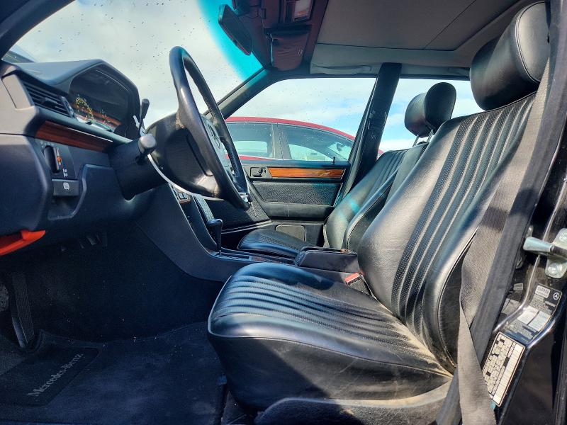 79320405 :رقم المزاد ، WDBEA28E4PB858079 vin ، 1993 Mercedes-benz 300 مزاد بيع