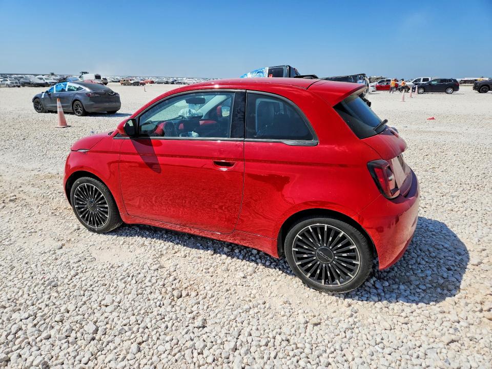 47140096 :رقم المزاد ، ZFAFFAA48RX209773 vin ، 2024 Fiat 500 مزاد بيع