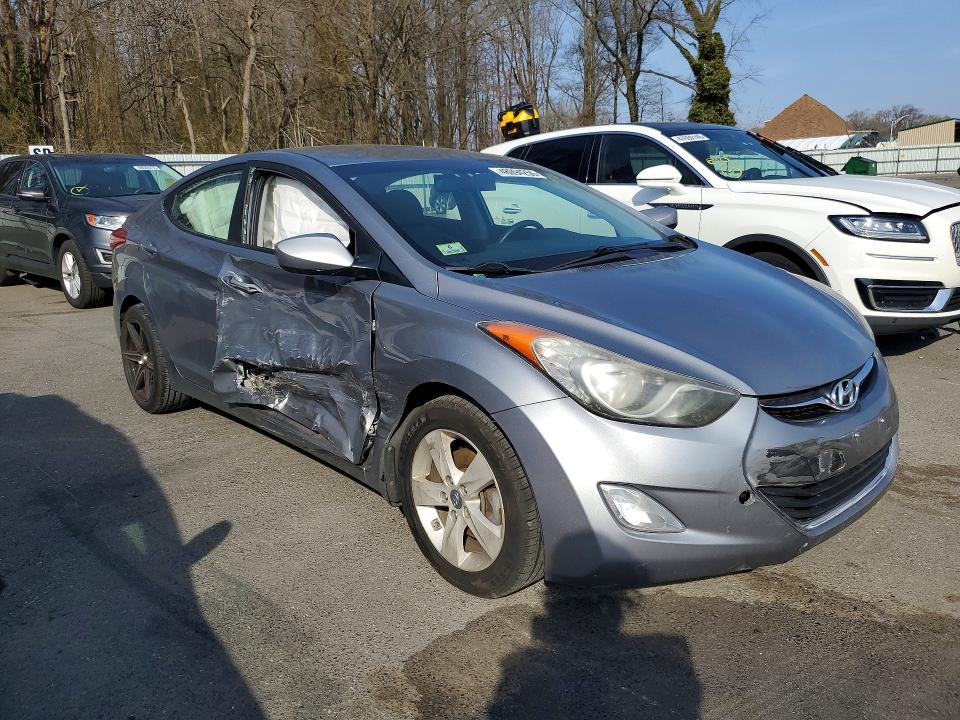 48094256 :رقم المزاد ، KMHDH4AEXDU928047 vin ، 2013 Hyundai Elantra مزاد بيع