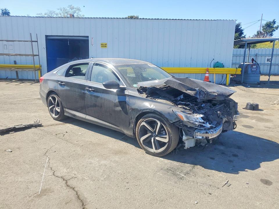 Продажа на аукционе авто 2019 Honda Accord, vin: 1HGCV1F34KA026881, номер лота: 46955546