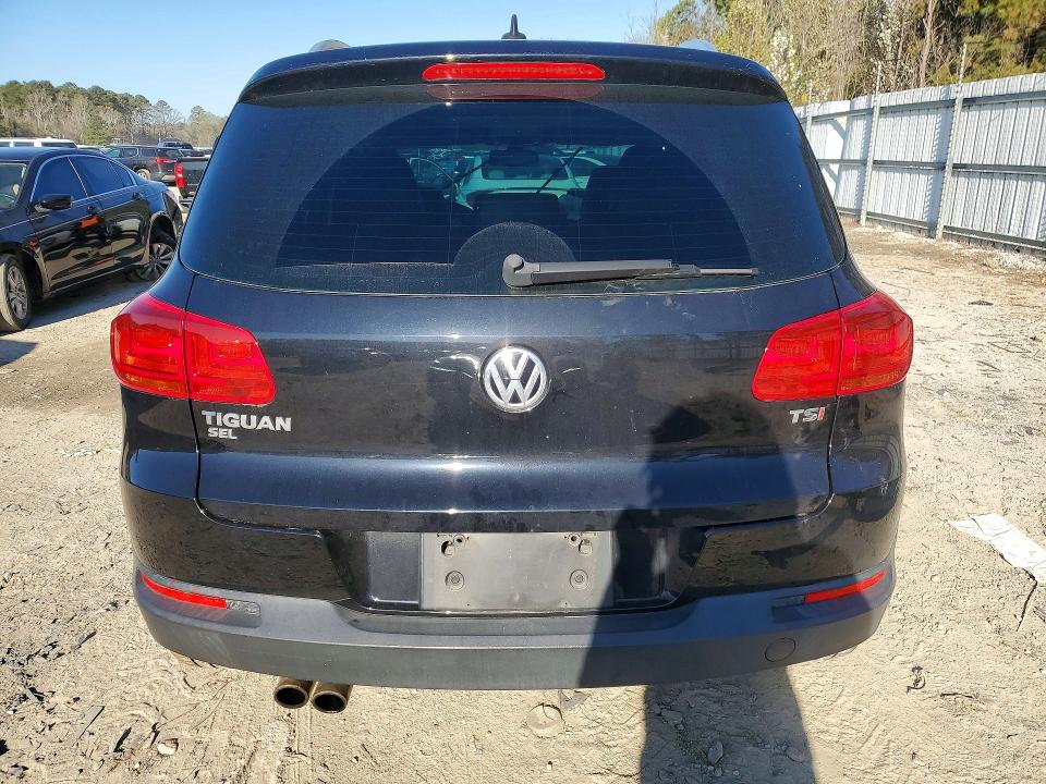 2016 Volkswagen Tiguan მანქანა იყიდება აუქციონზე, vin: WVGAV7AXXGW587028, აუქციონის ნომერი: 46686506