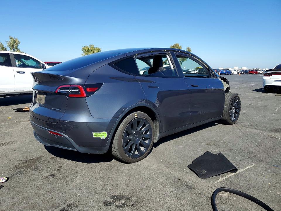 Продажа на аукционе авто 2022 Tesla Model Y, vin: 7SAYGAEE3NF364935, номер лота: 46538856