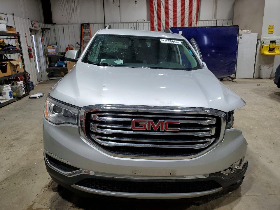 41586086 :رقم المزاد ، 1GKKNULSXJZ244044 vin ، 2018 Gmc Acadia مزاد بيع