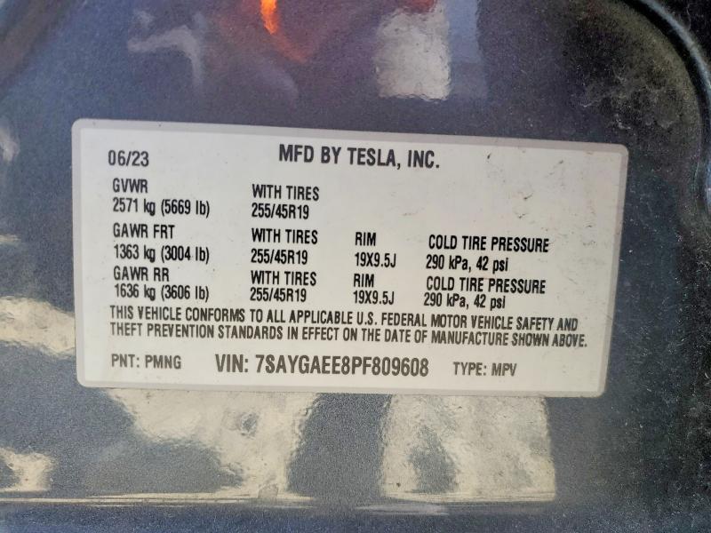 46293546 :رقم المزاد ، 7SAYGAEE8PF809608 vin ، 2023 Tesla Model Y مزاد بيع