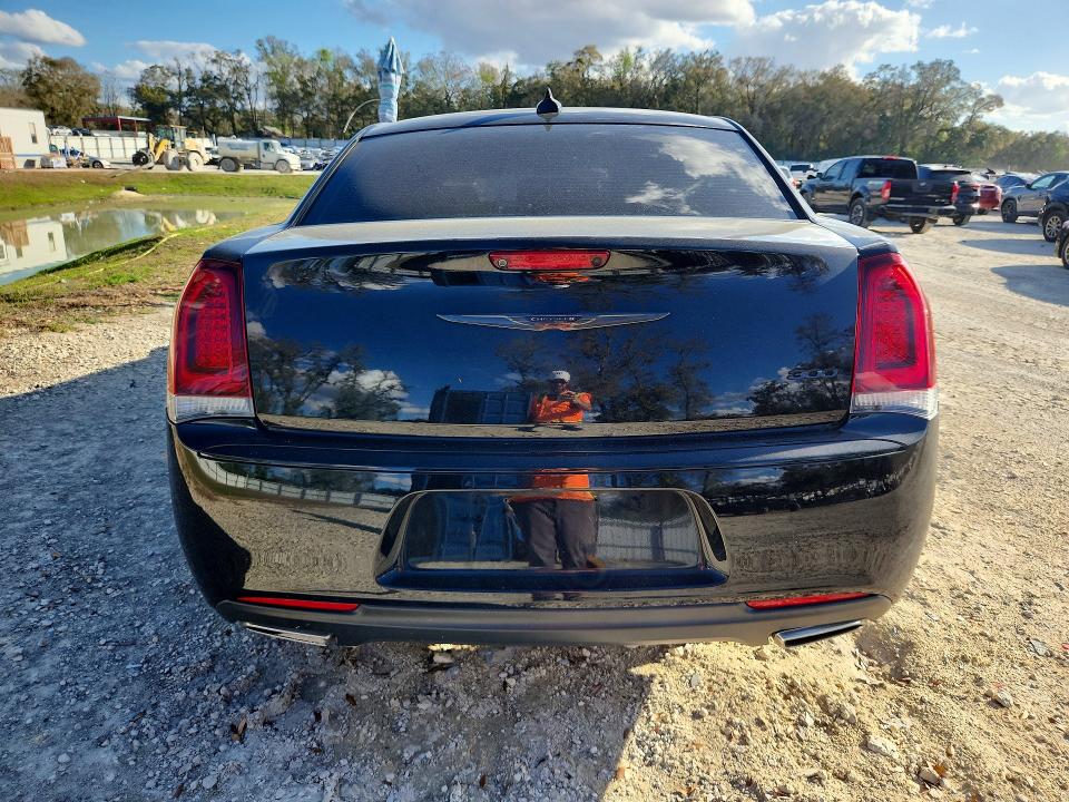 79667765 :رقم المزاد ، 2C3CCAAG5NH134273 vin ، 2022 Chrysler 300 مزاد بيع