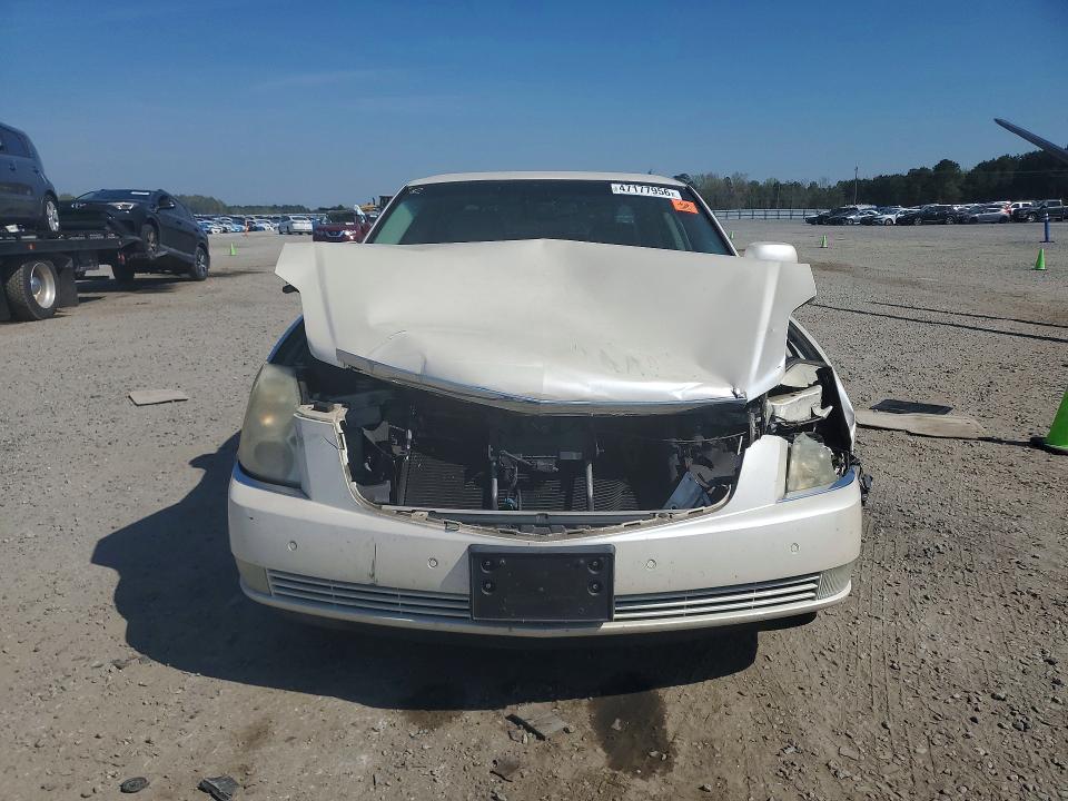 47177956 :رقم المزاد ، 1G6KD57Y28U122484 vin ، 2008 Cadillac Dts مزاد بيع