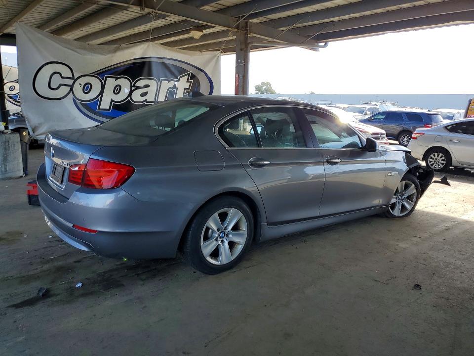 Продажа на аукционе авто 2013 Bmw 528, vin: WBAXH5C56DD111952, номер лота: 42078006