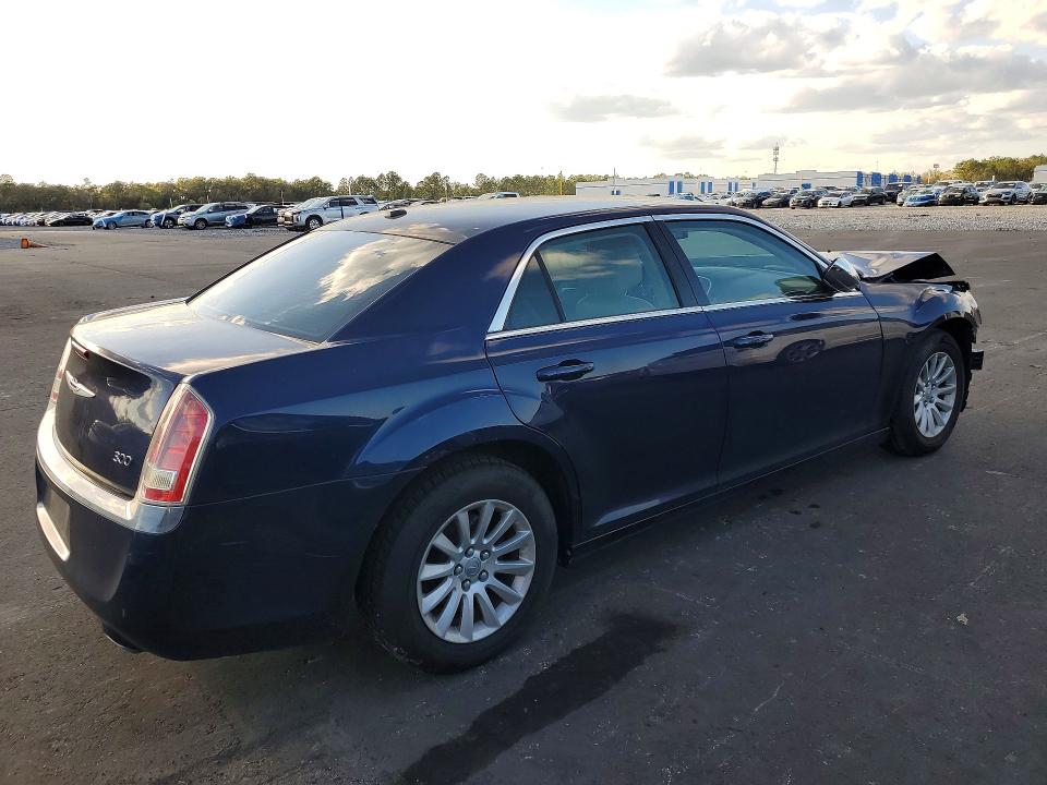 41955936 :رقم المزاد ، 2C3CCAAG3DH577634 vin ، 2013 Chrysler 300 مزاد بيع