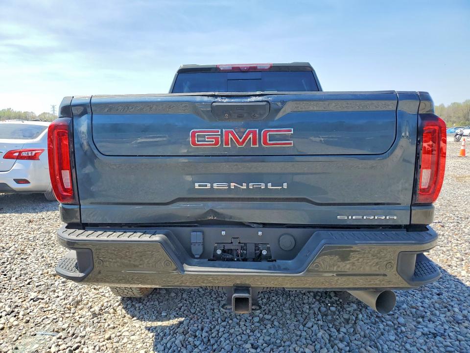 47289946 :رقم المزاد ، 1GT49REY8NF359501 vin ، 2022 Gmc Sierra مزاد بيع
