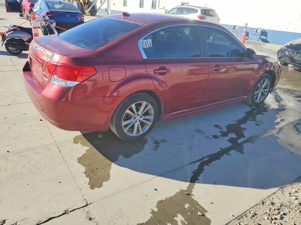 46933986 :رقم المزاد ، 4S3BMBL64E3023862 vin ، 2014 Subaru Legacy مزاد بيع