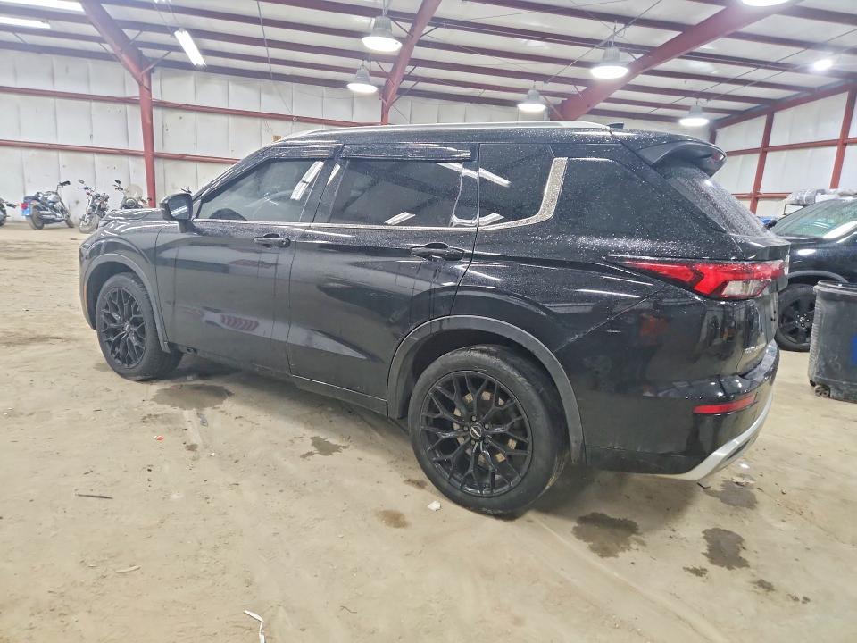 Продаж на аукціоні авто 2022 Mitsubishi Outlander, vin: JA4J3VA82NZ057925, номер лоту: 45627566