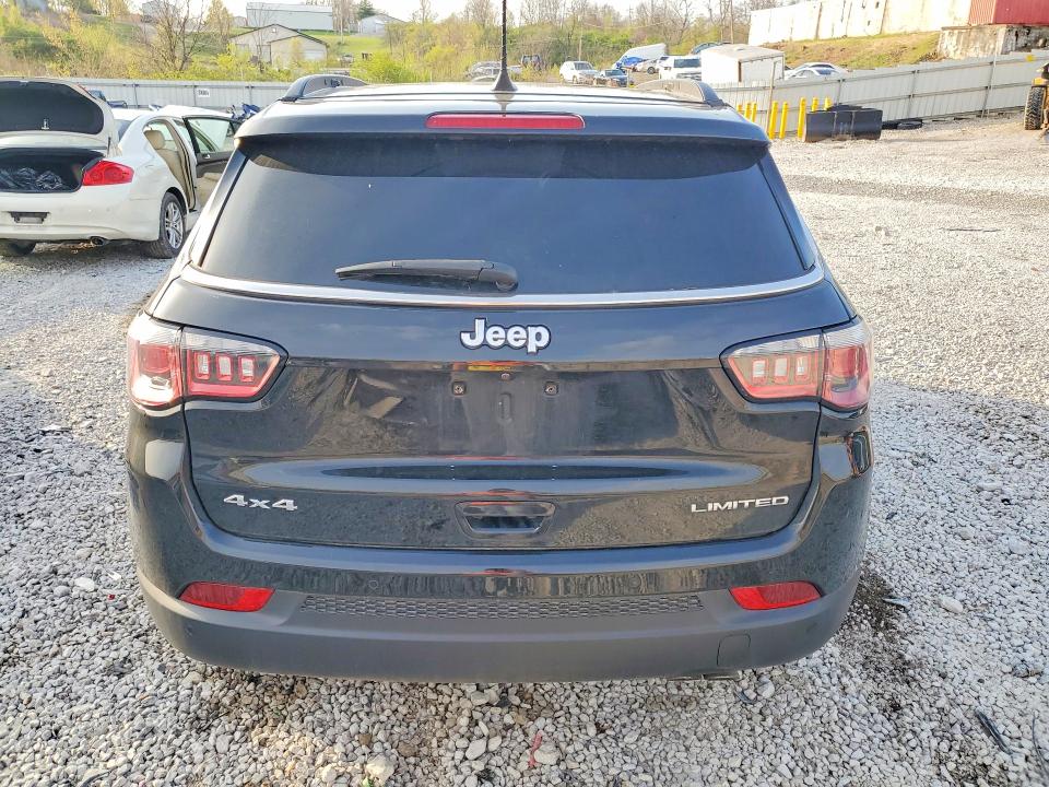 2018 Jeep Compass მანქანა იყიდება აუქციონზე, vin: 3C4NJDCB4JT114353, აუქციონის ნომერი: 47893646