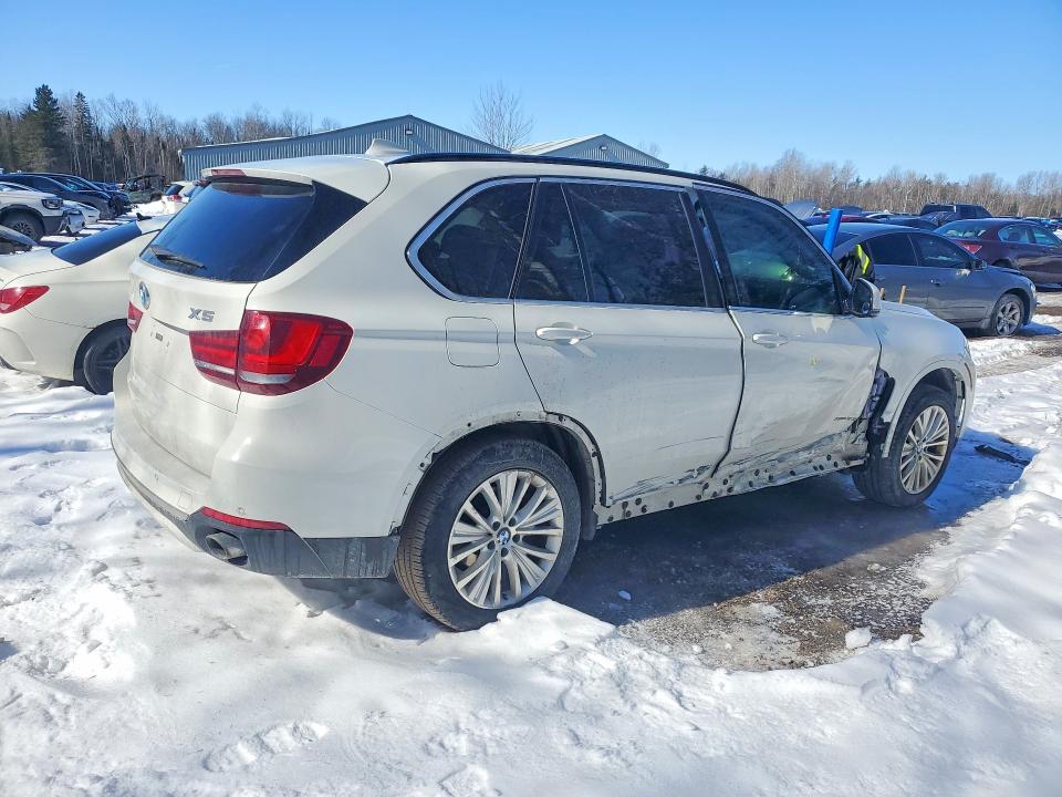 2015 Bmw X5 მანქანა იყიდება აუქციონზე, vin: 5UXKR0C51F0K70268, აუქციონის ნომერი: 79202015