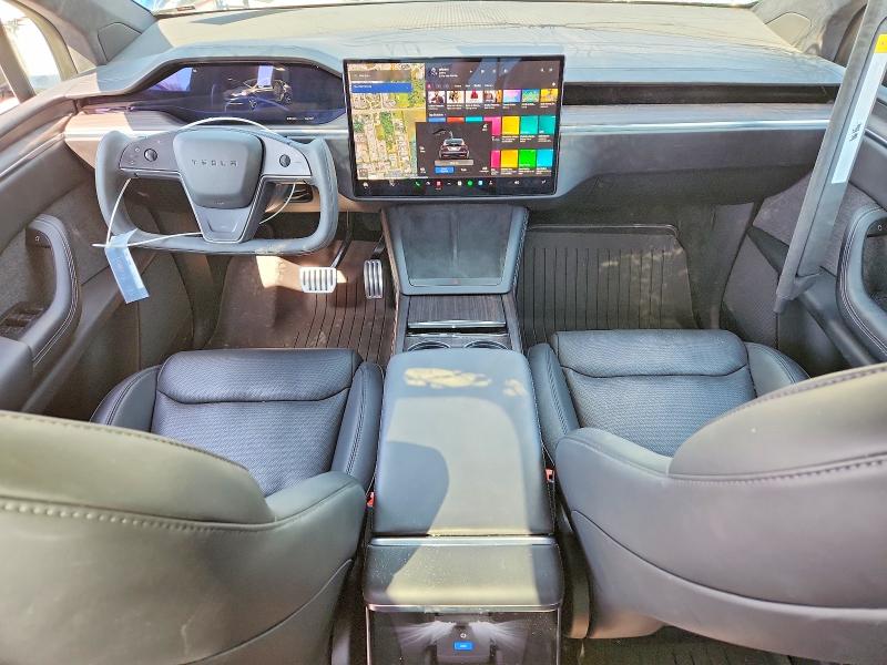 47584676 :رقم المزاد ، 7SAXCBE5XRF434384 vin ، 2024 Tesla Model X مزاد بيع