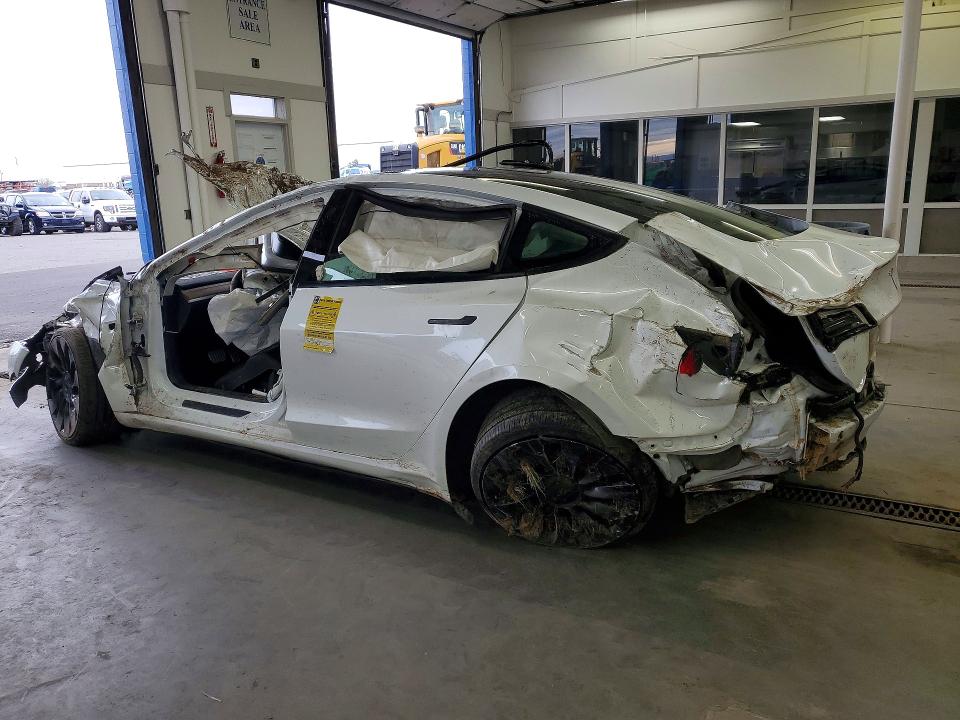 Продаж на аукціоні авто 2023 Tesla Model 3, vin: 5YJ3E1ECXPF601614, номер лоту: 46559936