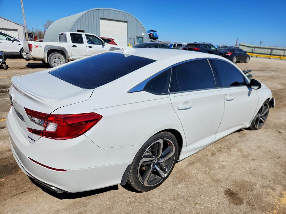 2019 Honda Accord მანქანა იყიდება აუქციონზე, vin: 1HGCV1E32KA100834, აუქციონის ნომერი: 45604386