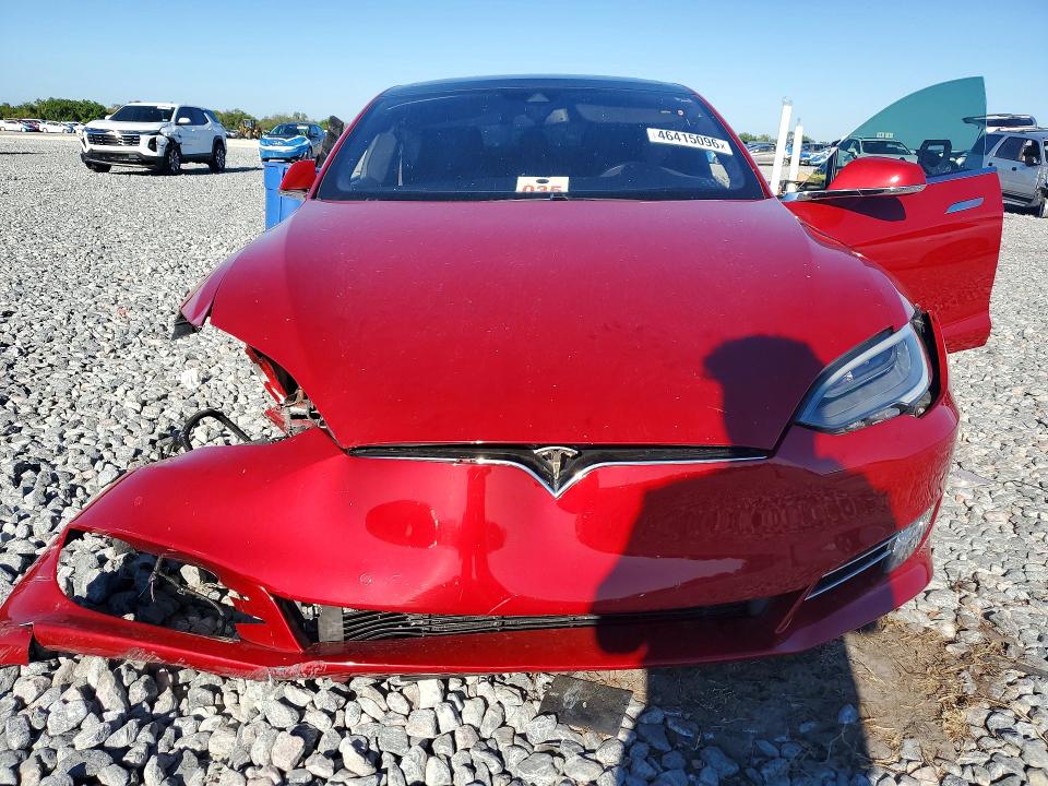 Продажа на аукционе авто 2016 Tesla Model S, vin: 5YJSA1E18GF150124, номер лота: 46415096
