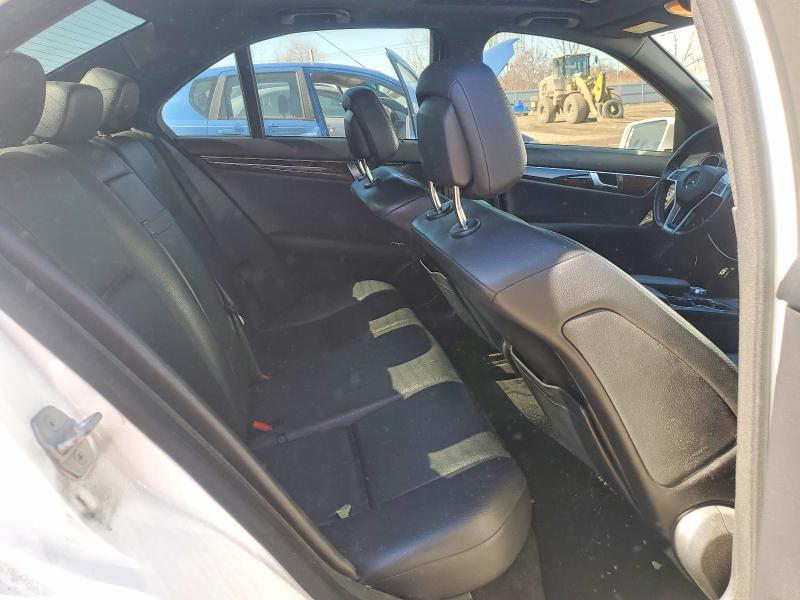 Продаж на аукціоні авто 2013 Mercedes-benz C, vin: WDDGF8AB5DR251115, номер лоту: 78374185