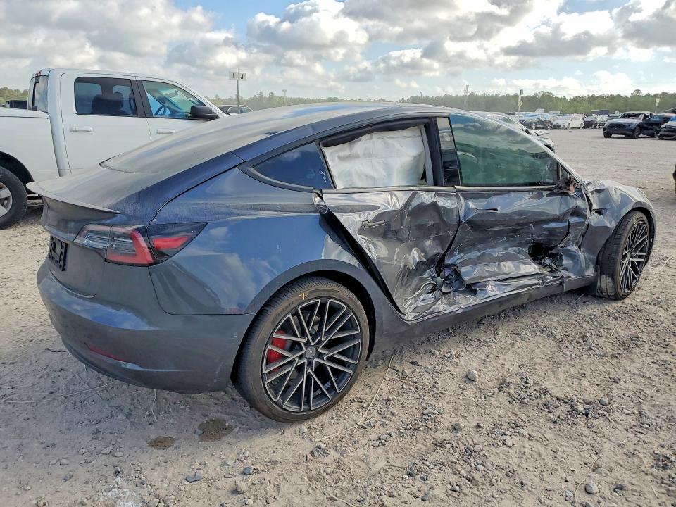 Продаж на аукціоні авто 2018 Tesla Model 3, vin: 5YJ3E1EB3JF079147, номер лоту: 47325086