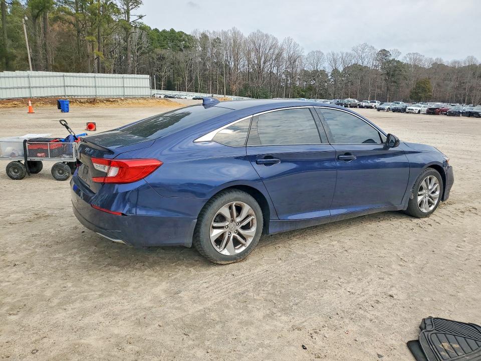 2019 Honda Accord მანქანა იყიდება აუქციონზე, vin: 1HGCV1F11KA080380, აუქციონის ნომერი: 79562225