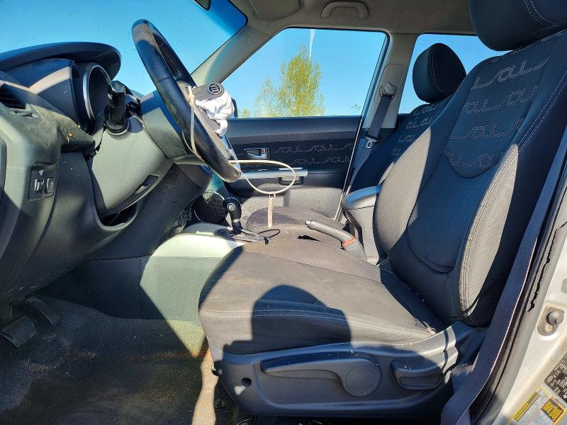 47594066 :رقم المزاد ، KNDJT2A69C7384589 vin ، 2012 Kia Soul مزاد بيع