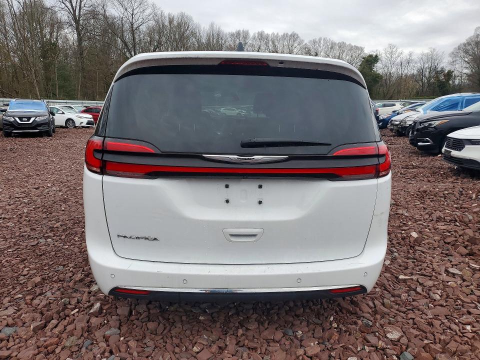 Продаж на аукціоні авто 2024 Chrysler Pacifica, vin: 2C4RC1BG0RR112606, номер лоту: 46810906