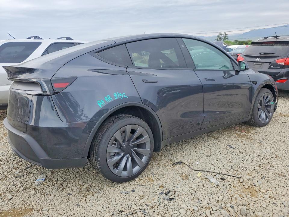 2026 Tesla Model Y მანქანა იყიდება აუქციონზე, vin: 7SAYGDED9TF585106, აუქციონის ნომერი: 48327586