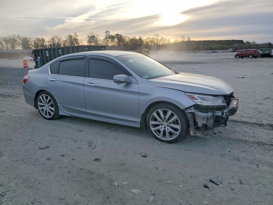 Продаж на аукціоні авто 2017 Honda Accord, vin: 1HGCR3F93HA032295, номер лоту: 47061876
