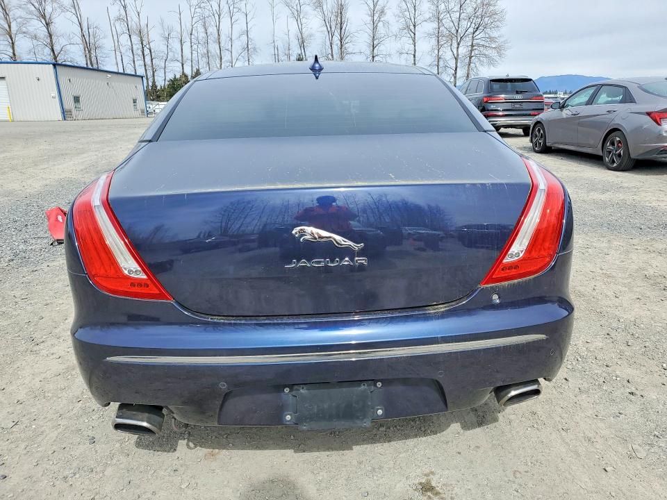 Продажа на аукционе авто 2014 Jaguar Xj, vin: SAJWJ1CD6E8V63804, номер лота: 48346816