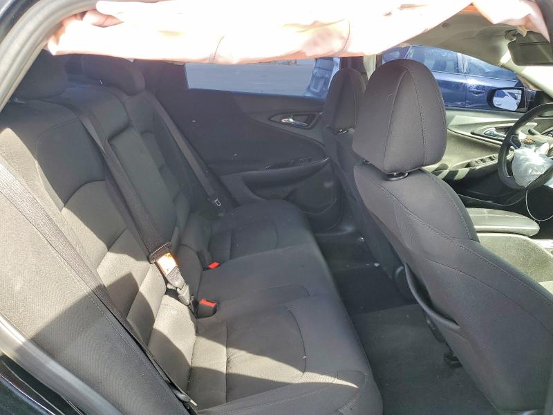 46513526 :رقم المزاد ، 1G1ZE5ST9HF130938 vin ، 2017 Chevrolet Malibu مزاد بيع