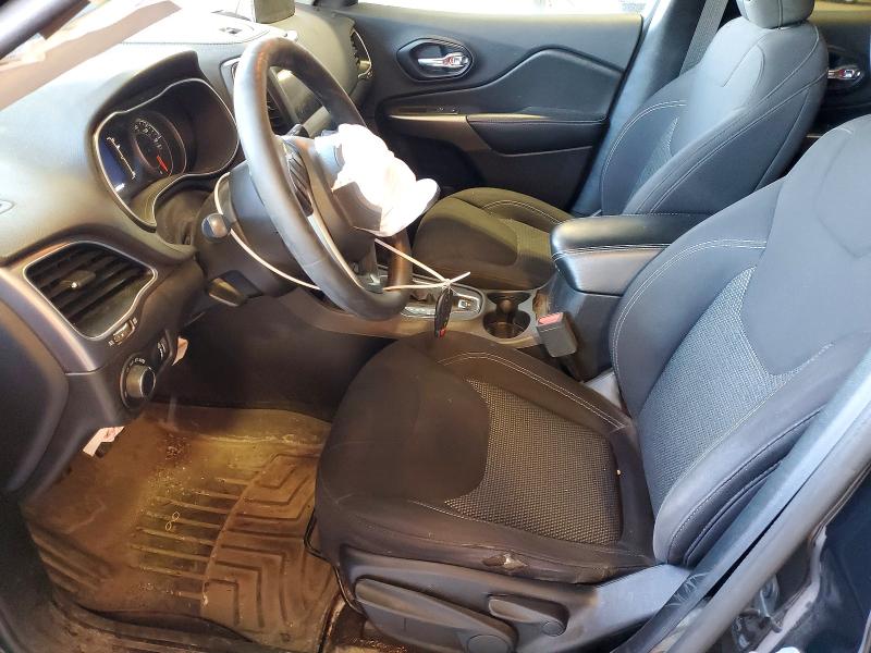 47916286 :رقم المزاد ، 1C4PJMCB3MD123824 vin ، 2021 Jeep Cherokee مزاد بيع