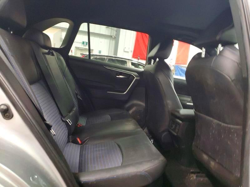 47037786 :رقم المزاد ، 2T3RWRFV2MW103693 vin ، 2021 Toyota Rav4 Hybrid مزاد بيع