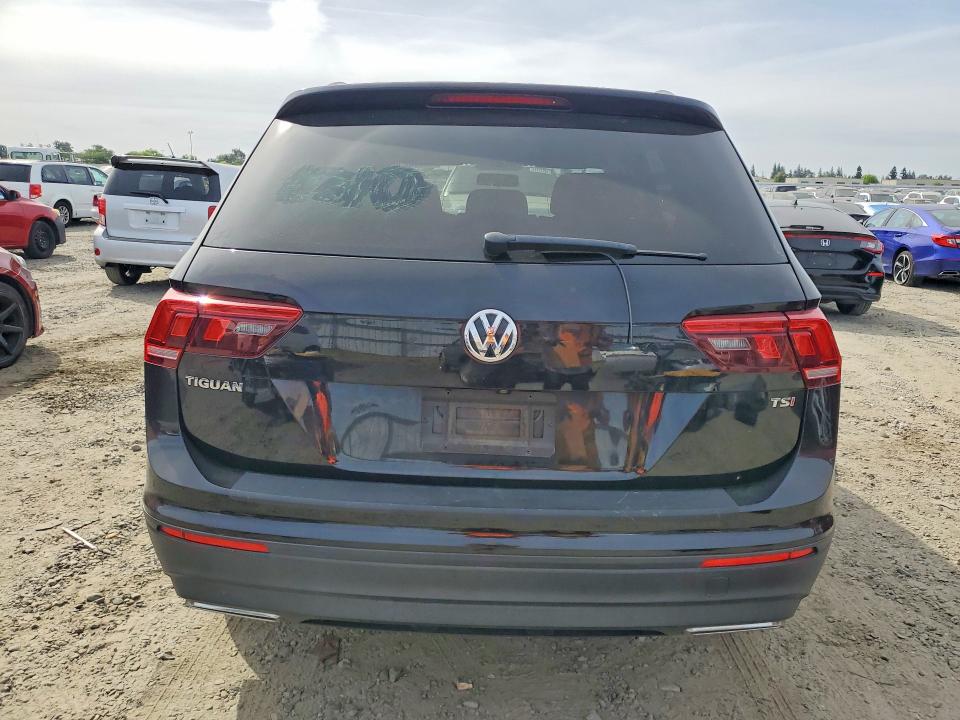 Продаж на аукціоні авто 2018 Volkswagen Tiguan, vin: 3VV1B7AXXJM164360, номер лоту: 47835666
